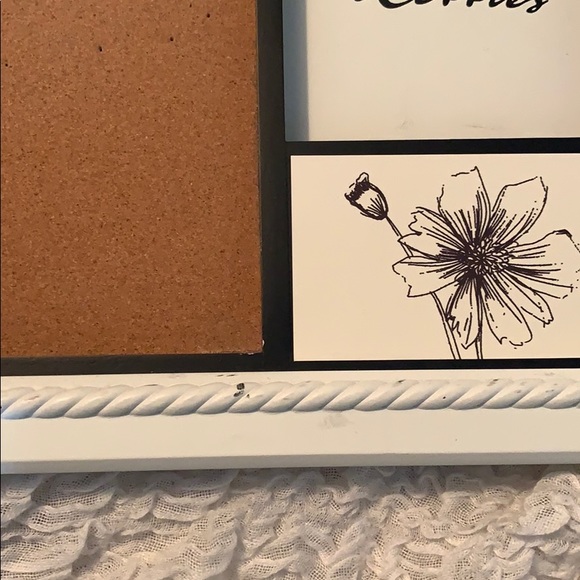 Letter organizer gently used - Picture 3 of 5